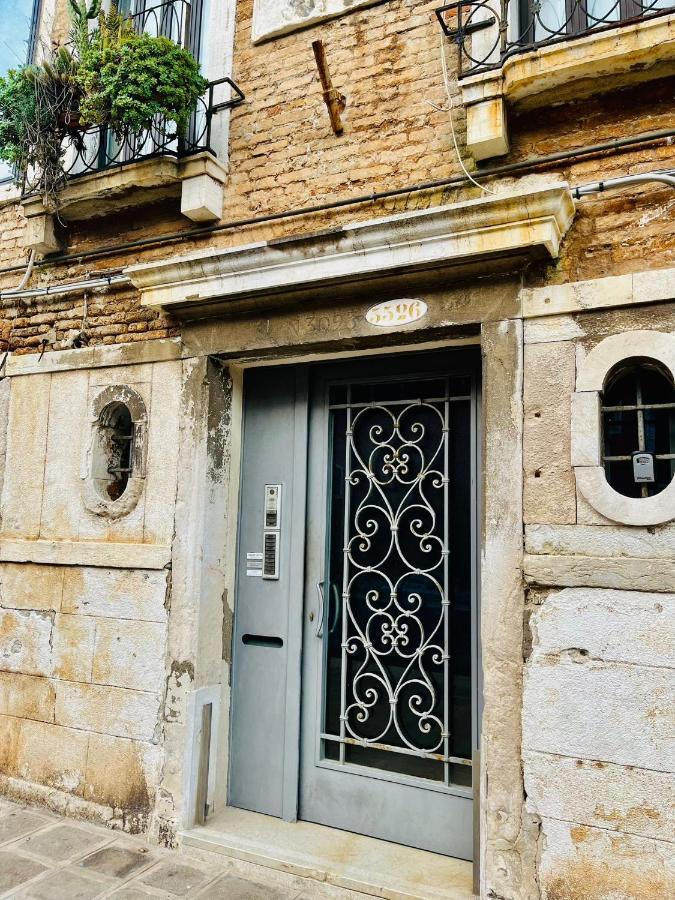 Ca' Tintoretto Venice Exterior photo