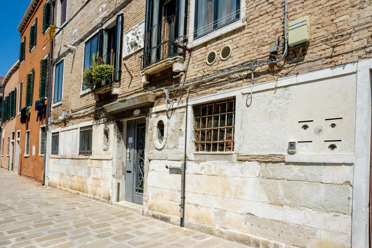 Ca' Tintoretto Venice Exterior photo